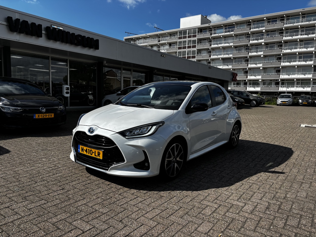 Toyota Yaris - 1.5 Hybrid Executive 1.5 Hybrid Executive - AutoWereld.nl
