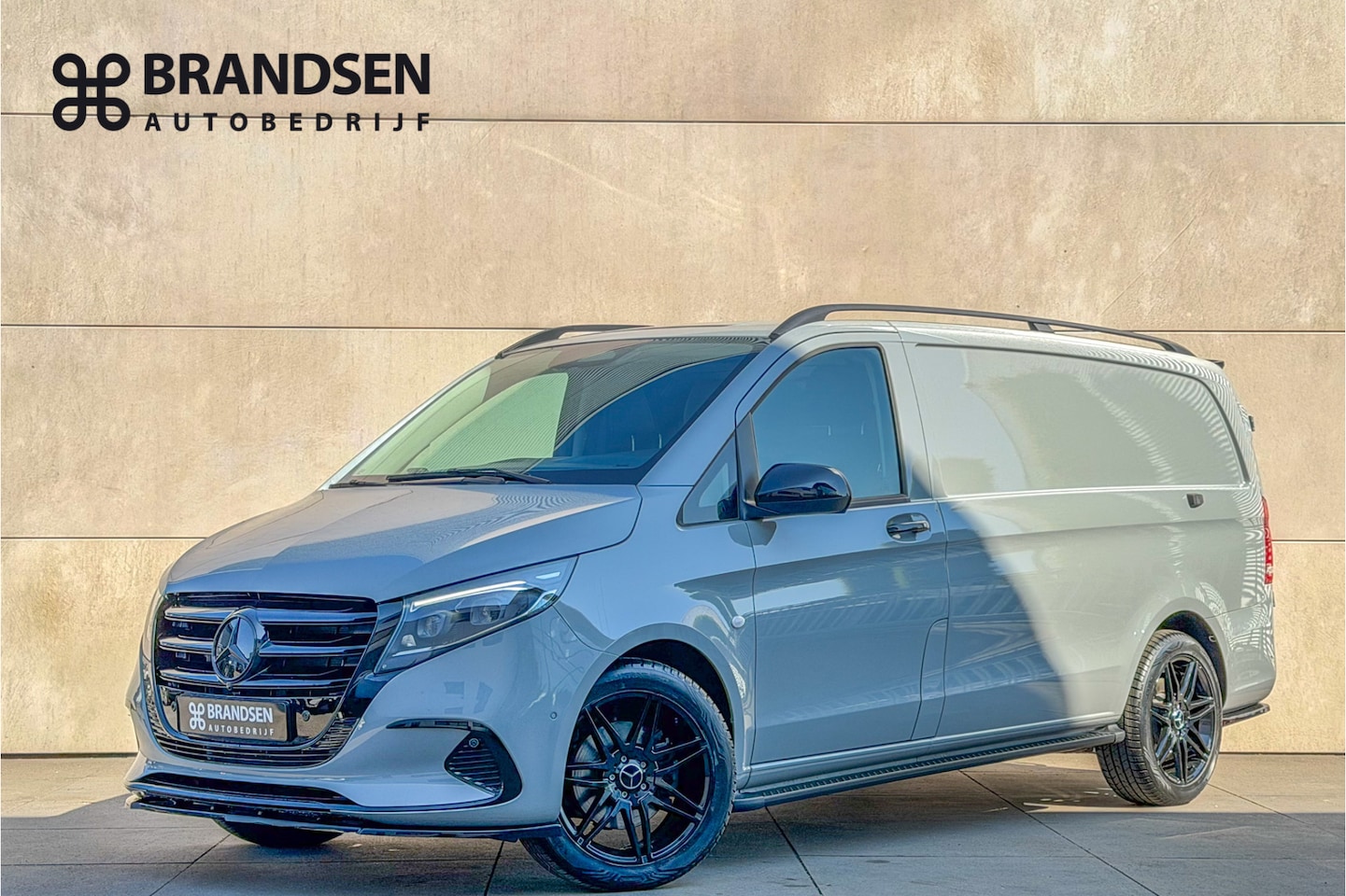 Mercedes-Benz Vito - 116 CDI L2 Leder-19"-LED-Navi-Stoelverw voor-Trekhaak - AutoWereld.nl