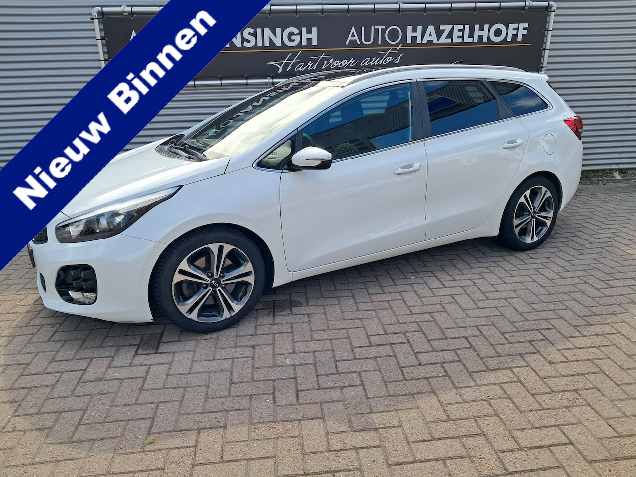 Kia Cee'd Sportswagon - 1.0 T-GDi GT-Line Edition!! Met schuifdak!! | Clima | Cruise | Navigatie | Camera | Trekha - AutoWereld.nl
