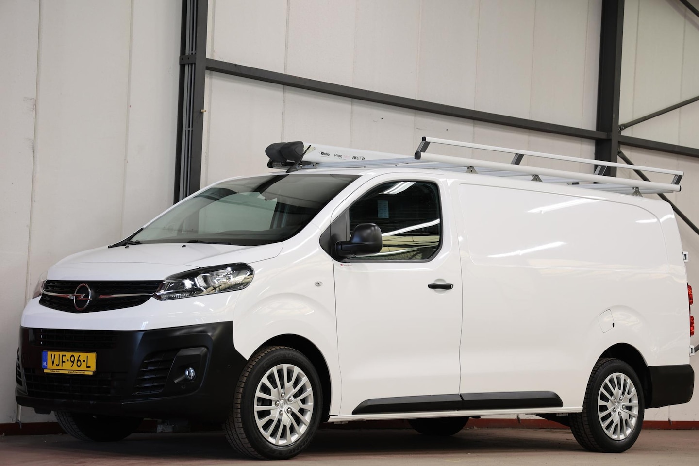 Opel Vivaro - 1.5 CDTI L3H1 LANG IMPERIAAL - AutoWereld.nl