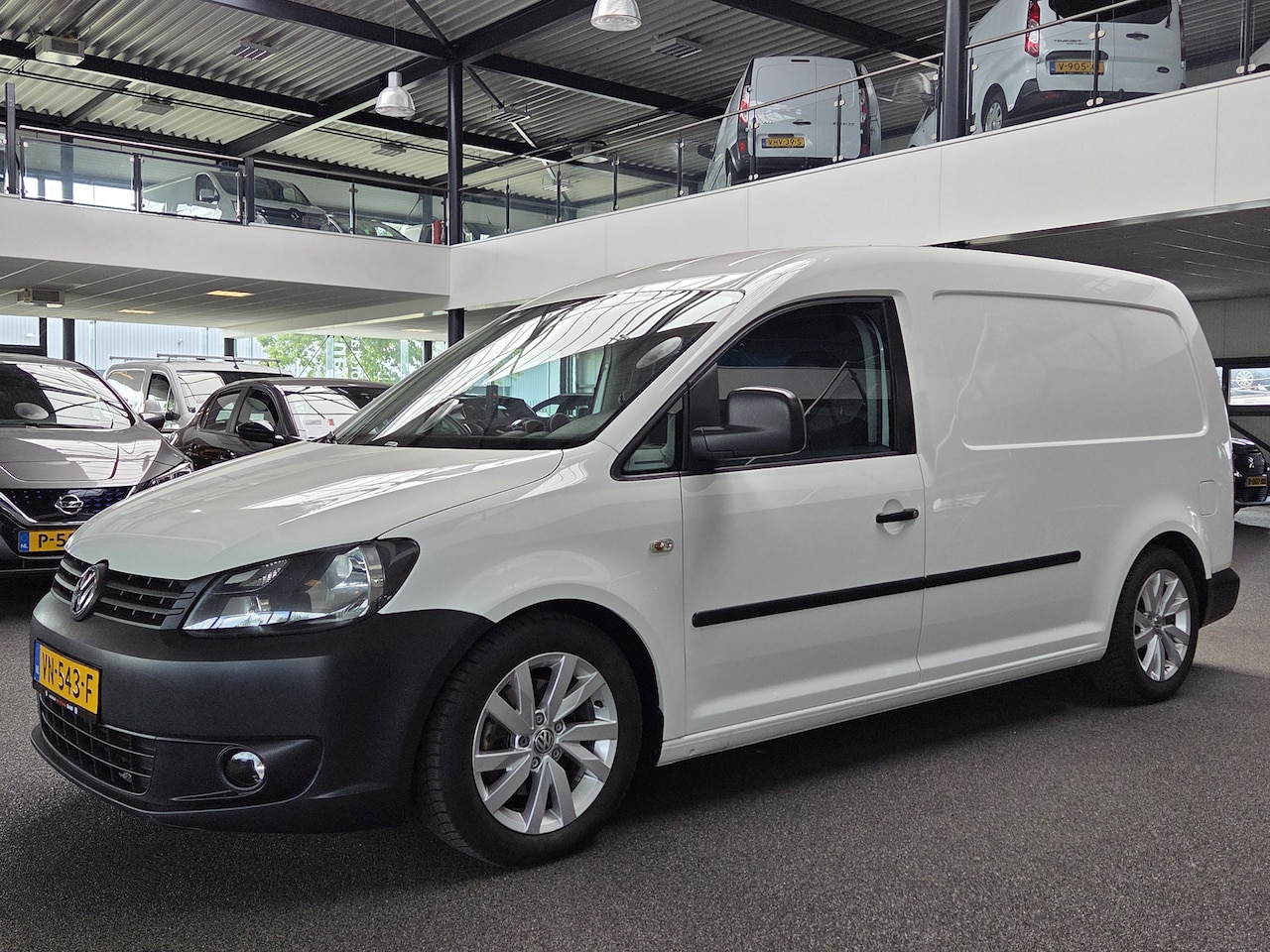 Volkswagen Caddy Maxi - 1.6 TDI BMT - AutoWereld.nl