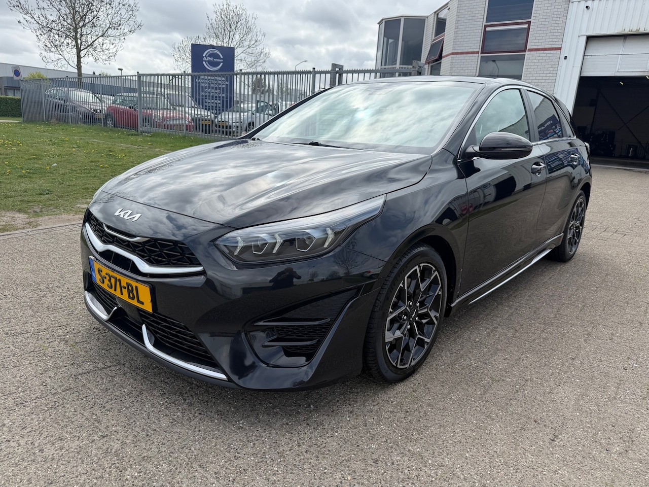Kia Cee'd - Ceed 1.0 T-GDi GT-Line | PANO | Full Opties - AutoWereld.nl
