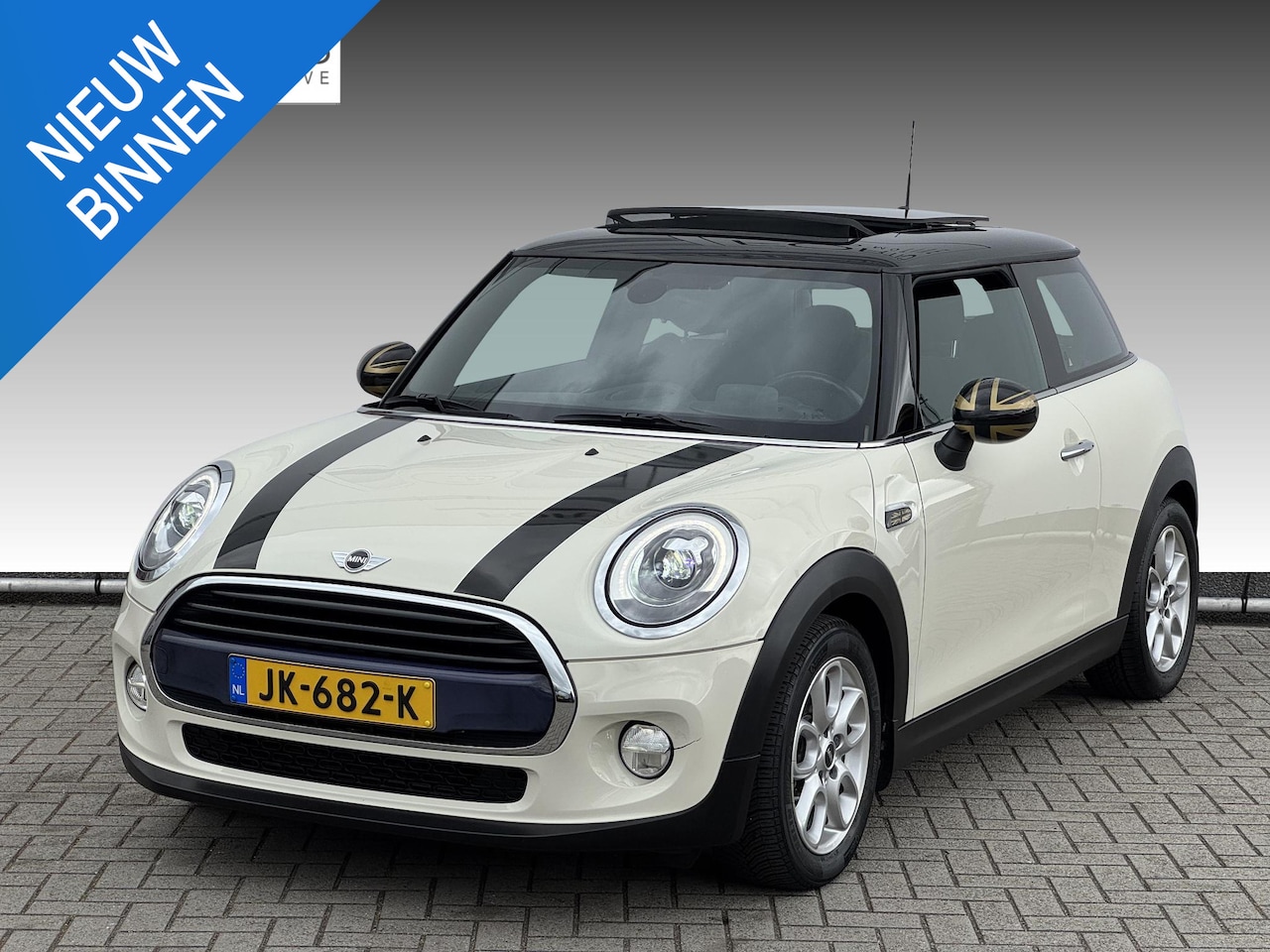 MINI Cooper - Mini 1.5 Chili Serious Business NL-AUTO | PANODAK | LED - AutoWereld.nl
