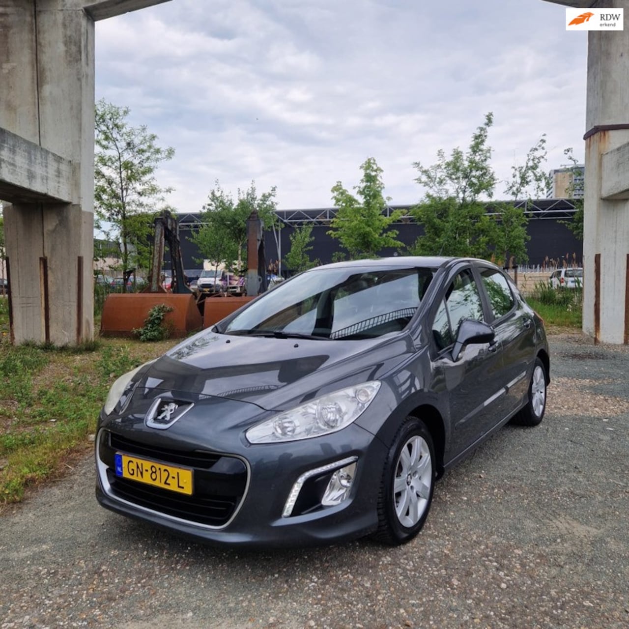 Peugeot 308 - 1.6 VTi Active AUTOMAAT - AutoWereld.nl