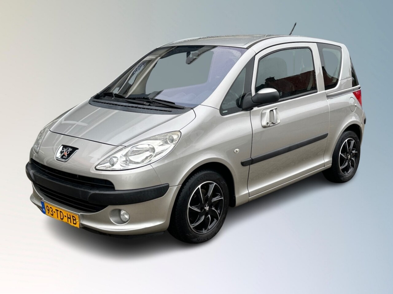 Peugeot 1007 - 1.6-16V GENTRY  AUTOM - AutoWereld.nl
