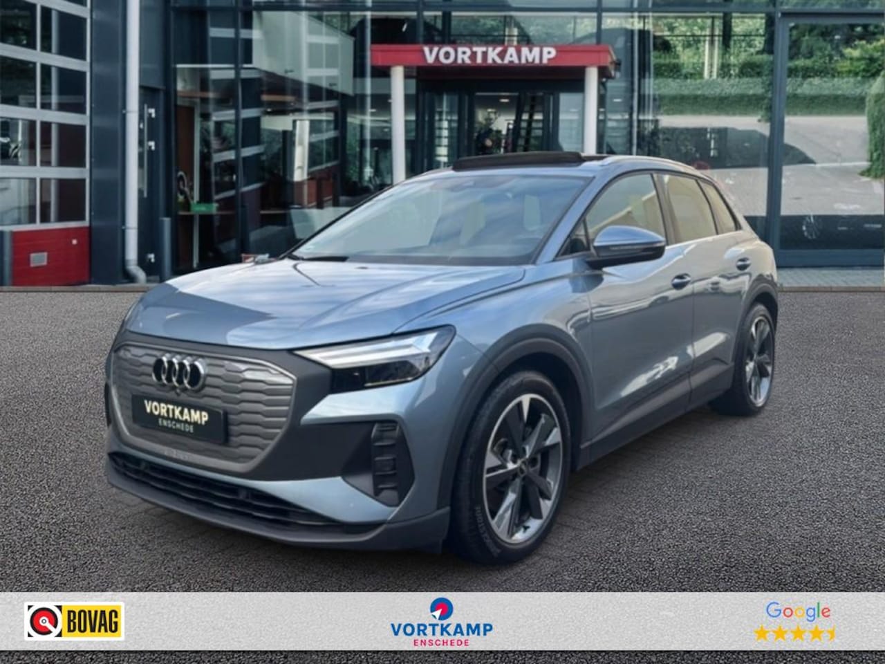 Audi Q4 e-tron - 40 E-TRON SOH 97,97% TREKHAAK/PANODAK/STOELVERW/PDC/NAVI/CARPLAY - AutoWereld.nl