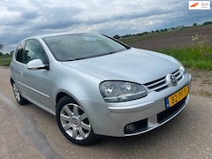 Volkswagen Golf - 1.4 FSI Sportline / nette auto