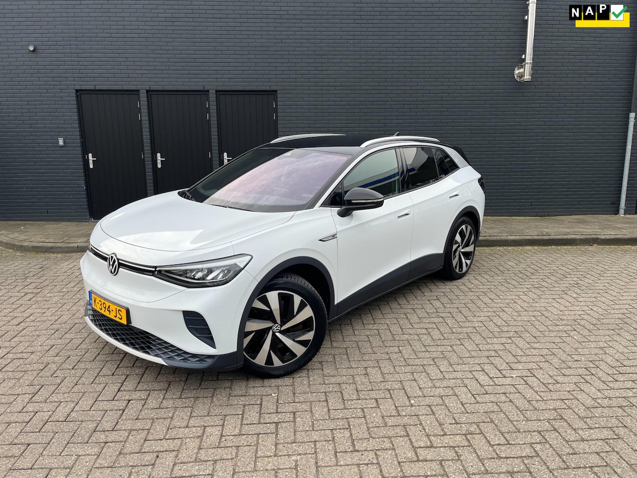 Volkswagen ID.4 - First 77 kWh SOH 89% NAP Trekhaak - AutoWereld.nl