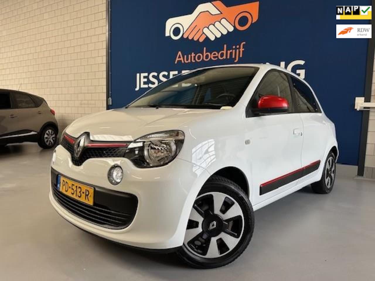 Renault Twingo - 1.0 SCe Collection/bj.2017/ kleur:wit/ Airco/ Volledig Dealer Onderhouden/ APK 04/2027/ Ni - AutoWereld.nl