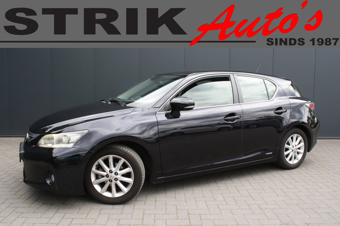 Lexus CT 200h - Business Line - NAVIGATIE - CAMERA - TREKHAAK - AutoWereld.nl
