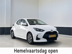 Toyota Yaris - 1.5 Hybrid Active | Camera | Carplay/ Android Auto| PDC | NL | 1 EIg|
