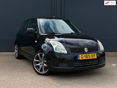 Suzuki Swift - 1.3 | Keyless Entry | CarPlay | Airco | E-Pakket |