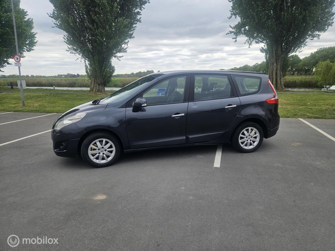 Renault Scénic - 1.4 TCE Expression airco lm wielen radio\cd