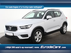 Volvo XC40 - 1.5 T2 Momentum *1ste Eigenaar*Navigatie*Camera*Carplay