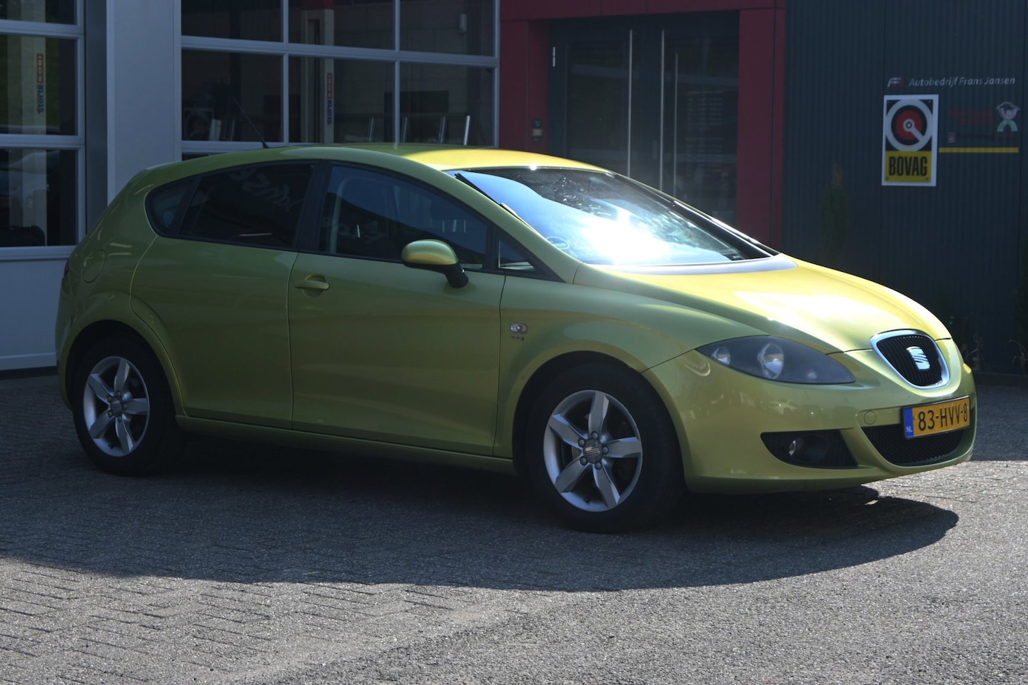 SEAT Leon - 1.4 TSI Active Style 5drs 125pk | Airco | Cruise Control | LM-Velgen - AutoWereld.nl