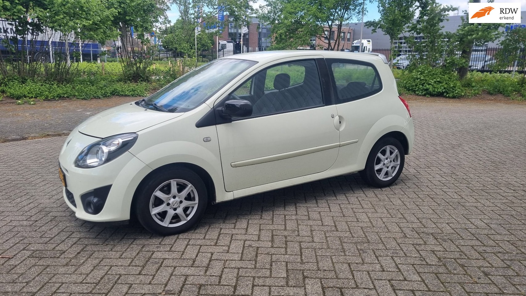 Renault Twingo - 1.5 dCi Dynamique 1.5 dCi Dynamique - AutoWereld.nl