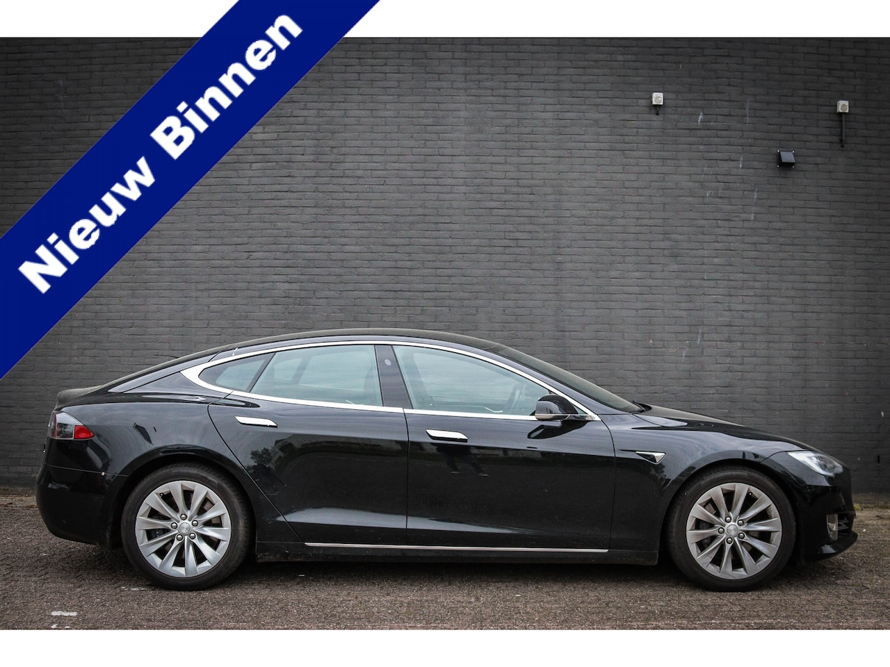 Tesla Model S - 75D Base Net binnen - Nu al te bezichtigen - AutoWereld.nl