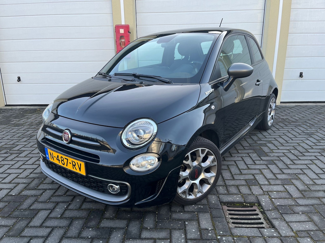 Fiat 500 - 1.0 Hybrid Sport 1STE EIG/NL-AUTO /PANO/CRUISE/ - AutoWereld.nl