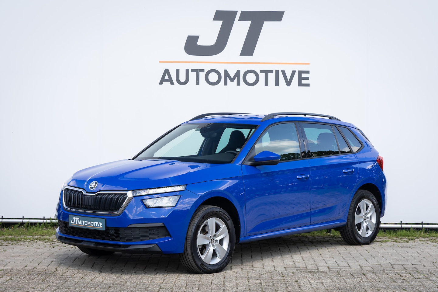 Skoda Kamiq - 1.0 TSI Sport Bns Stoelverwarming | Digitaal dashboard | PDC | Carplay | Klimaat control | - AutoWereld.nl