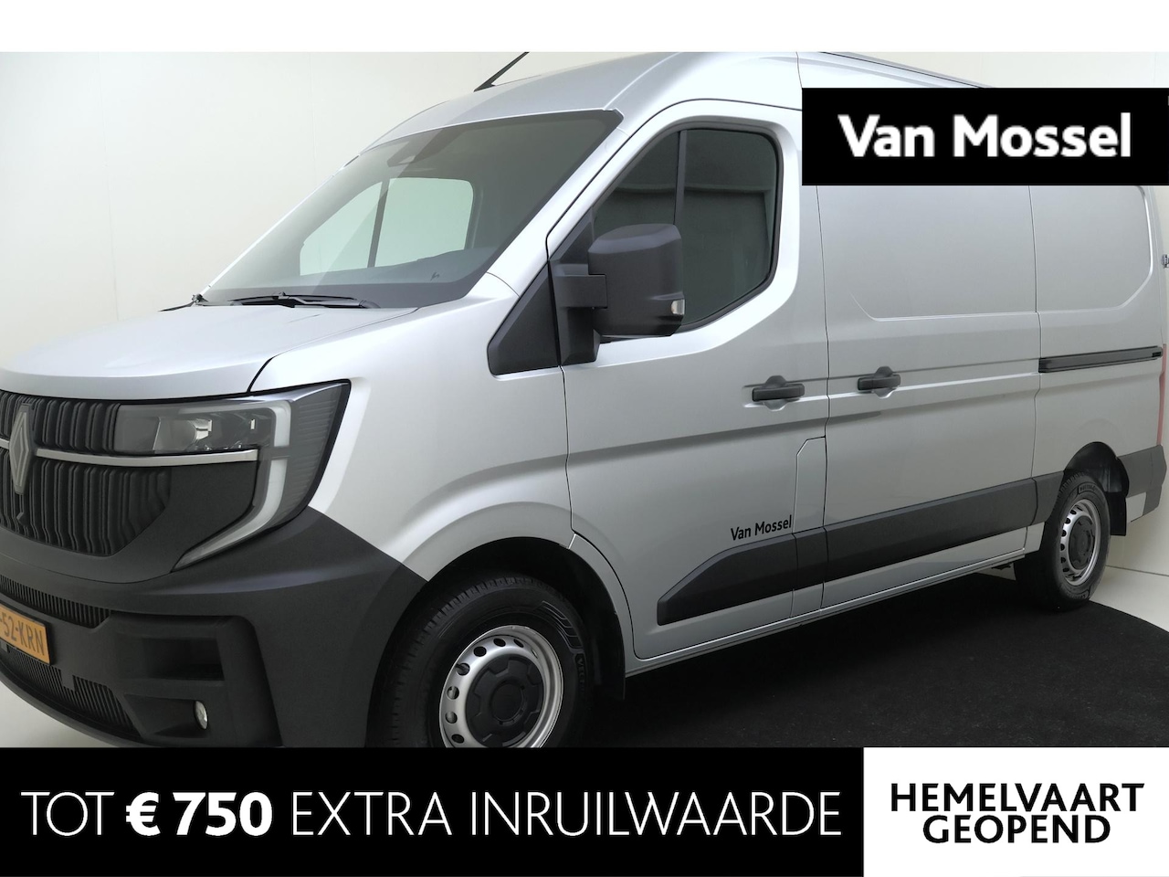 Renault Master - T35 2.0 dCi 130 L2H2 Advance | Navigatie | Parkeersensoren & Camera | Zijschuifdeur link | - AutoWereld.nl