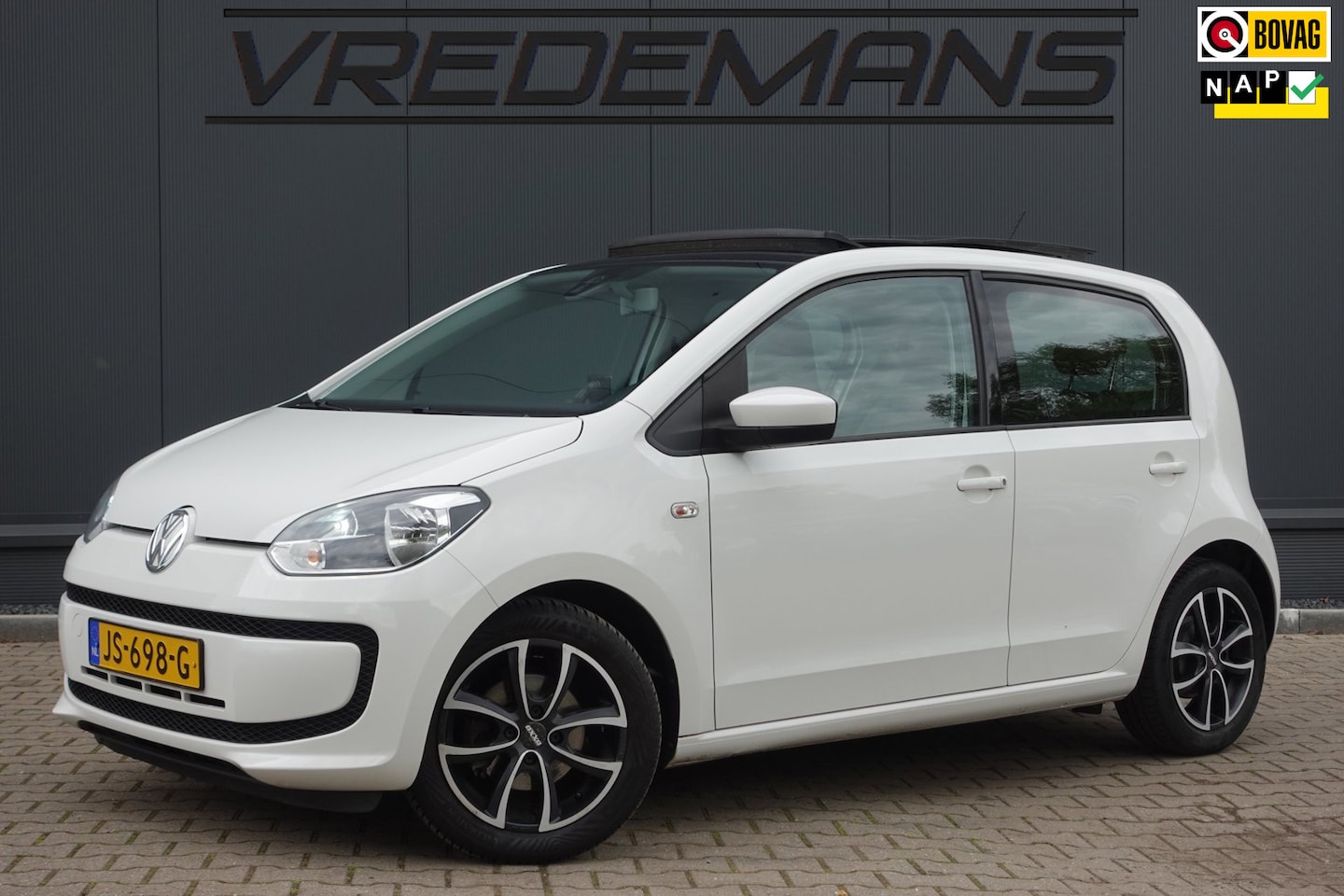Volkswagen Up! - 1.0 move up! BlueMotion NAP/SCHUIF-KANTEL - AutoWereld.nl