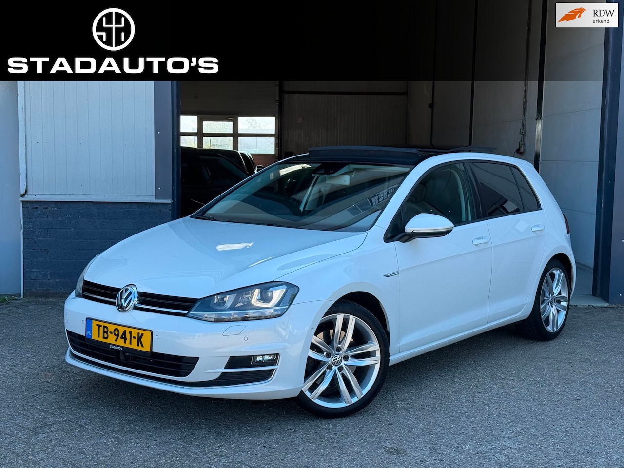 Volkswagen Golf - 1.4 TSI ACT DSG Panoramadak|Xenon|Leder|Camera! - AutoWereld.nl