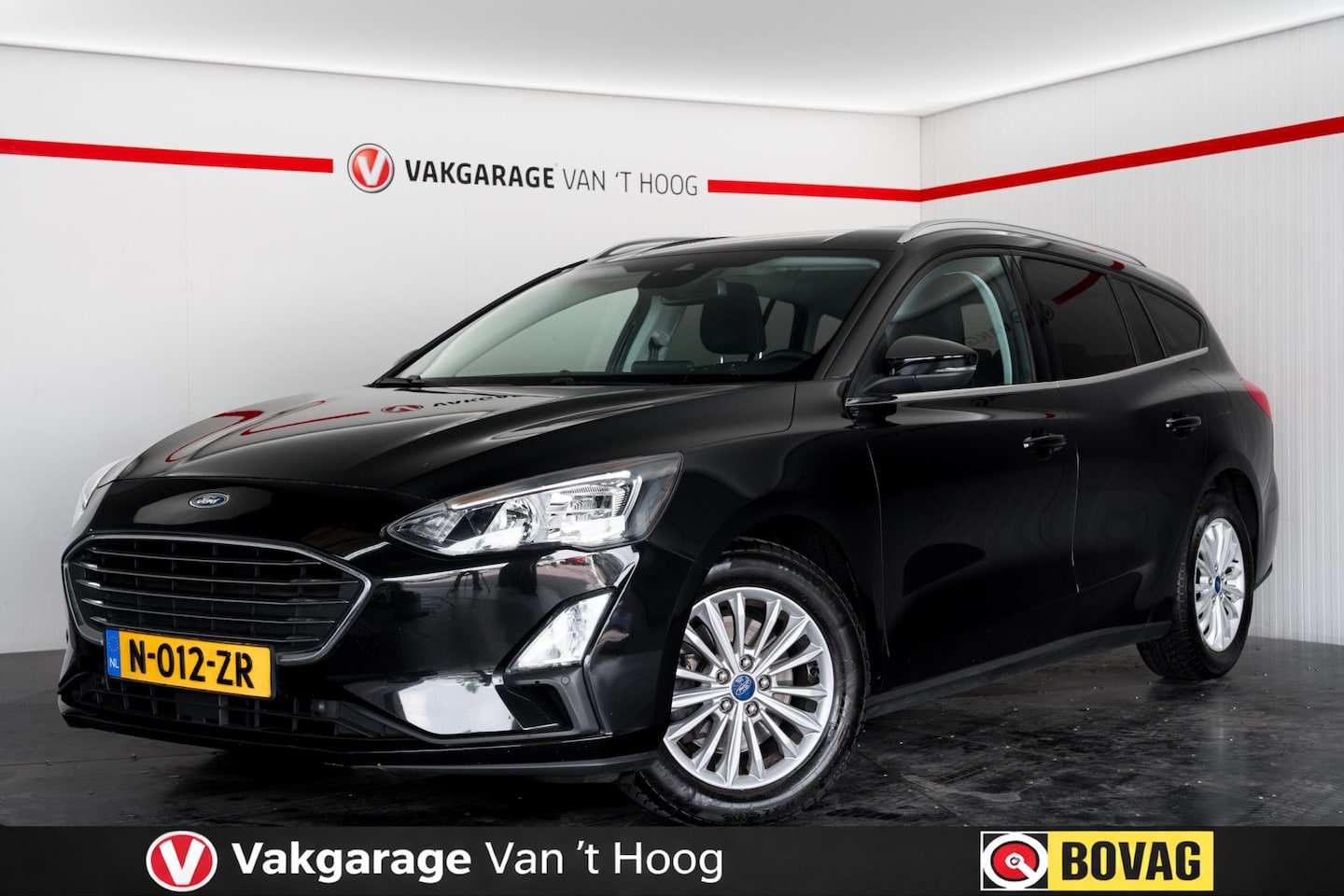 Ford Focus Wagon - 1.0 EcoBoost Titanium X Business Voorstoelen verwarmd voorruit verwarmd - AutoWereld.nl