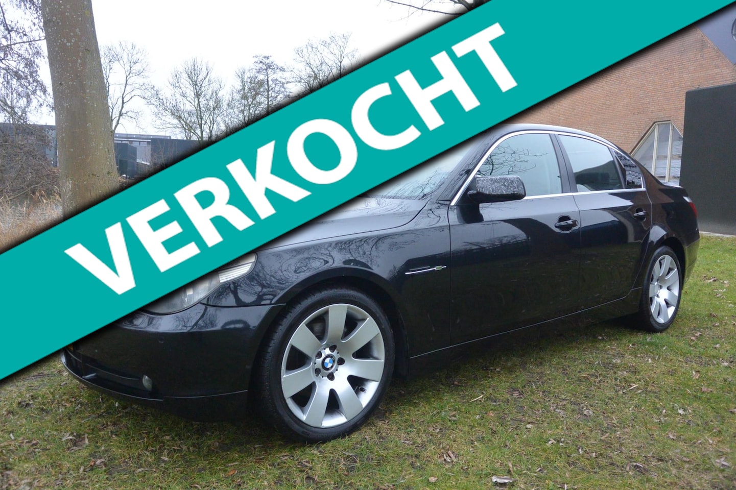 BMW 5-serie - 520i Executive*automaat*Airco*cruise*navigatie*NLauto - AutoWereld.nl