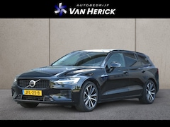 Volvo V60 - 2.0 T6 Plug-in hybrid AWD Plus Dark | Leder | Trekhaak | Achteruitrijcamera
