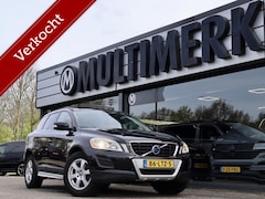 Volvo XC60 - 2.0T Momentum Automaat, Leder, Panodak