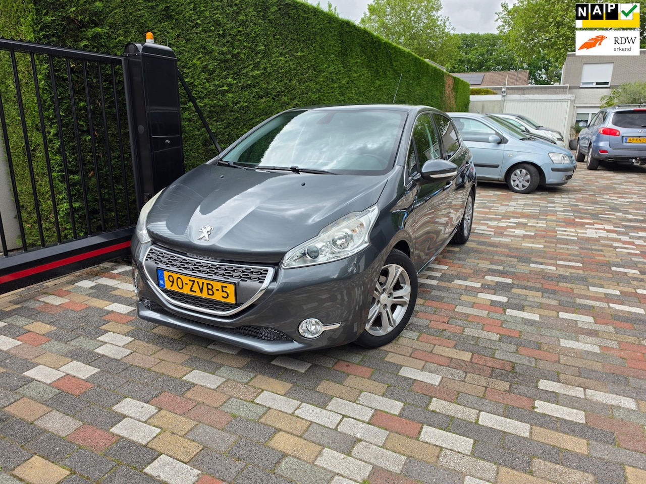 Peugeot 208 - 1.6 VTi Allure 2013 Cruise Navi Clima 4 cil - AutoWereld.nl