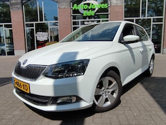 Skoda Fabia - 1.0 Ambition Parkeersensoren - LMV - Apple Carplay/Android Auto - Airco - Cruise control