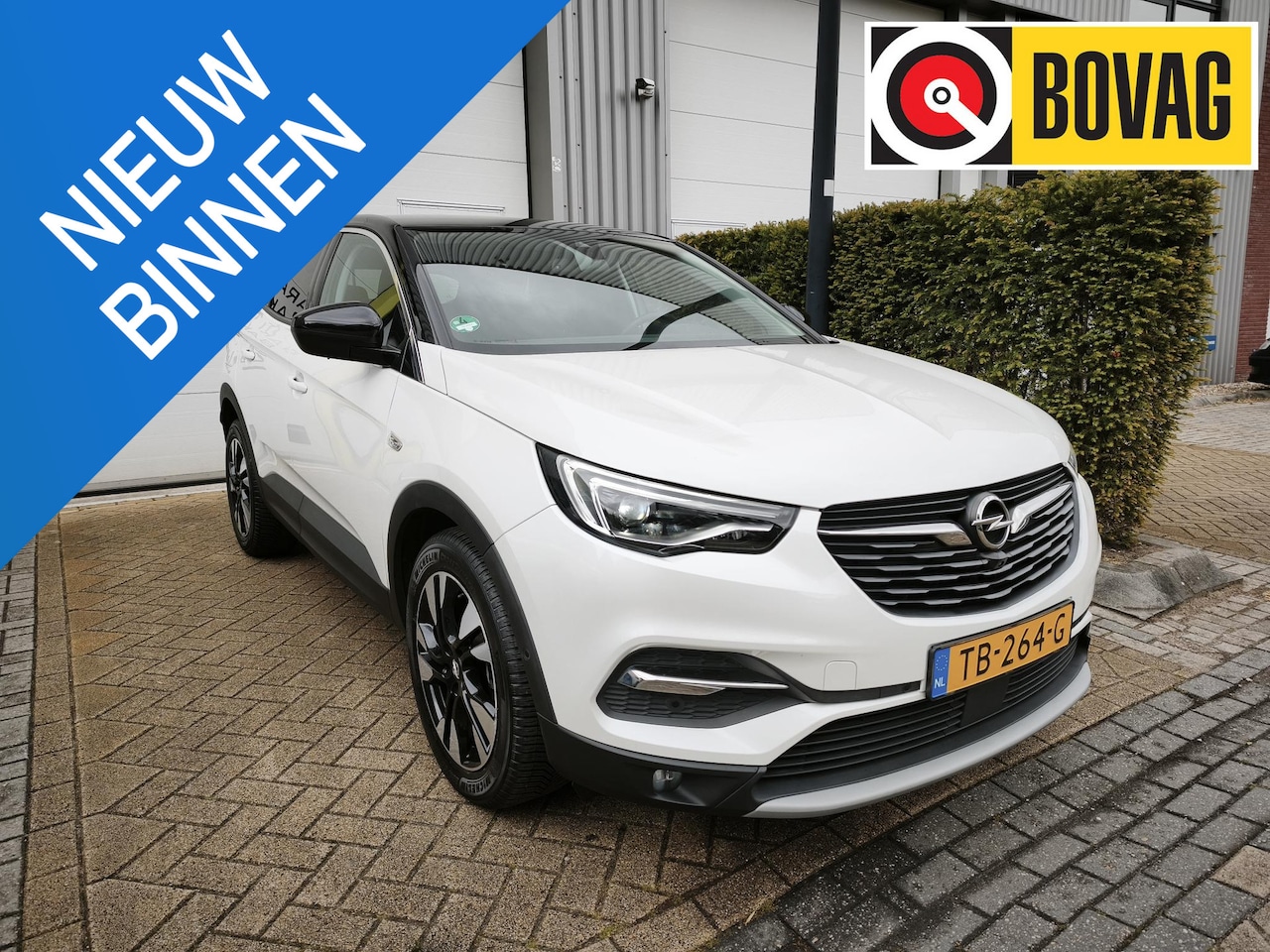Opel Grandland X - 1.2 Turbo Ultimate Automaat Navigatie Camera Denon-Audio Dodehoek Stoelverwarming Voor+Ach - AutoWereld.nl
