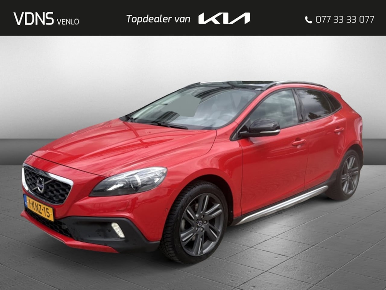 Volvo V40 Cross Country - 1.6 D2 Summum '' ZEER MOOI EN COMPLEET '' - AutoWereld.nl