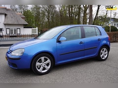 Volkswagen Golf - 1.6 FSI Trendline Airco Trekhaak Apk 04-2027