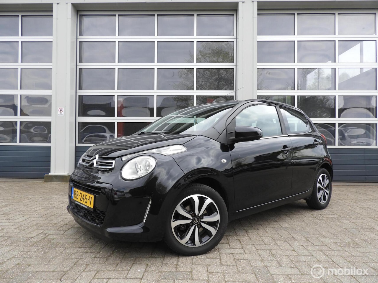 Citroën C1 - 1.2 PureTech Shine 1.2 PureTech Shine - AutoWereld.nl