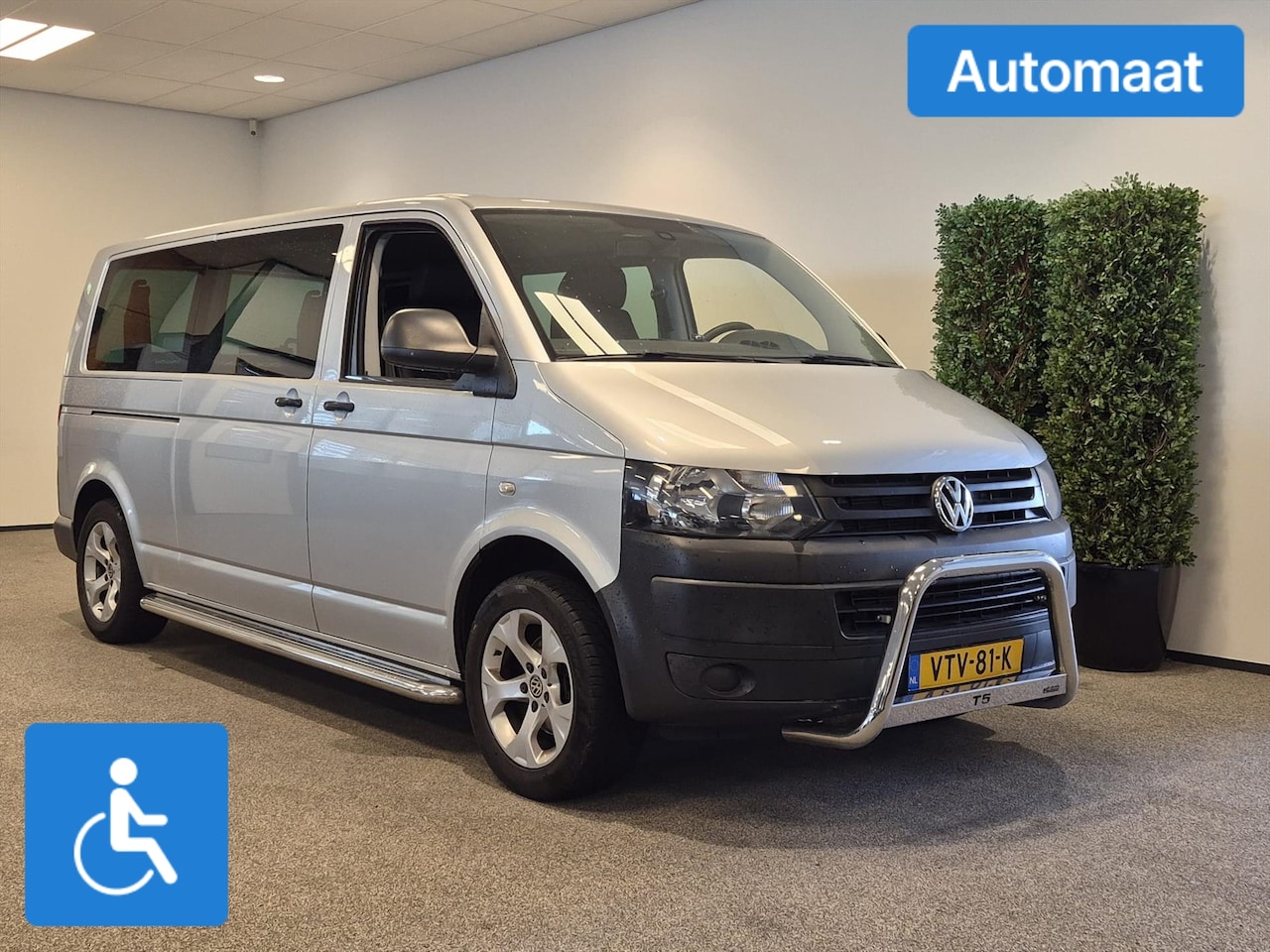 Volkswagen Transporter - L2H1 Rolstoelbus Automaat - AutoWereld.nl