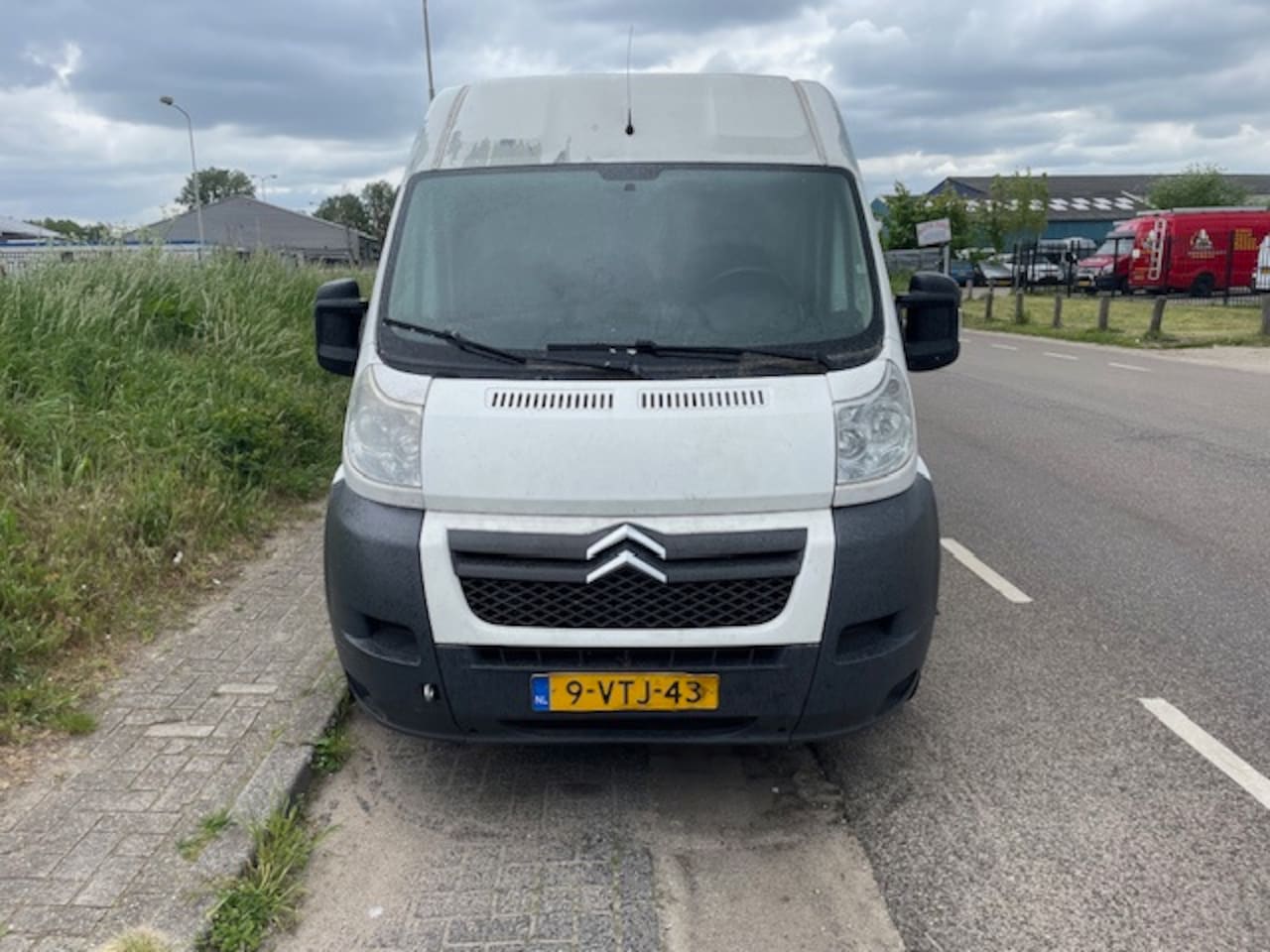 Citroën Jumper - 33 2.2 HDI L3H3 koppakking kapot !!! - AutoWereld.nl