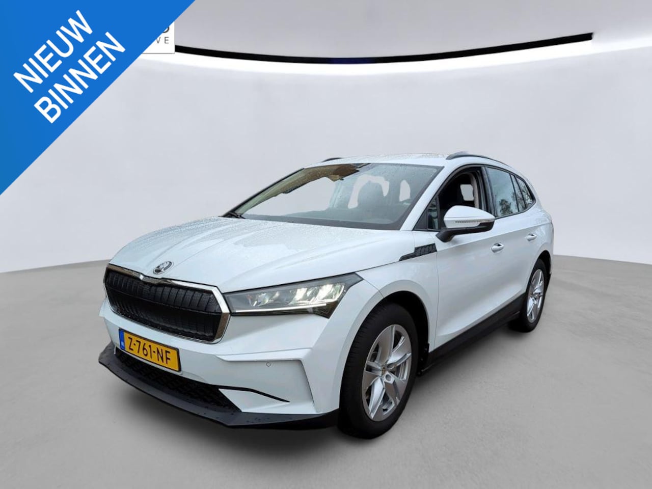 Skoda Enyaq iV - 60 Selection NL-AUTO | 1/2 LEDER | NAVI - AutoWereld.nl