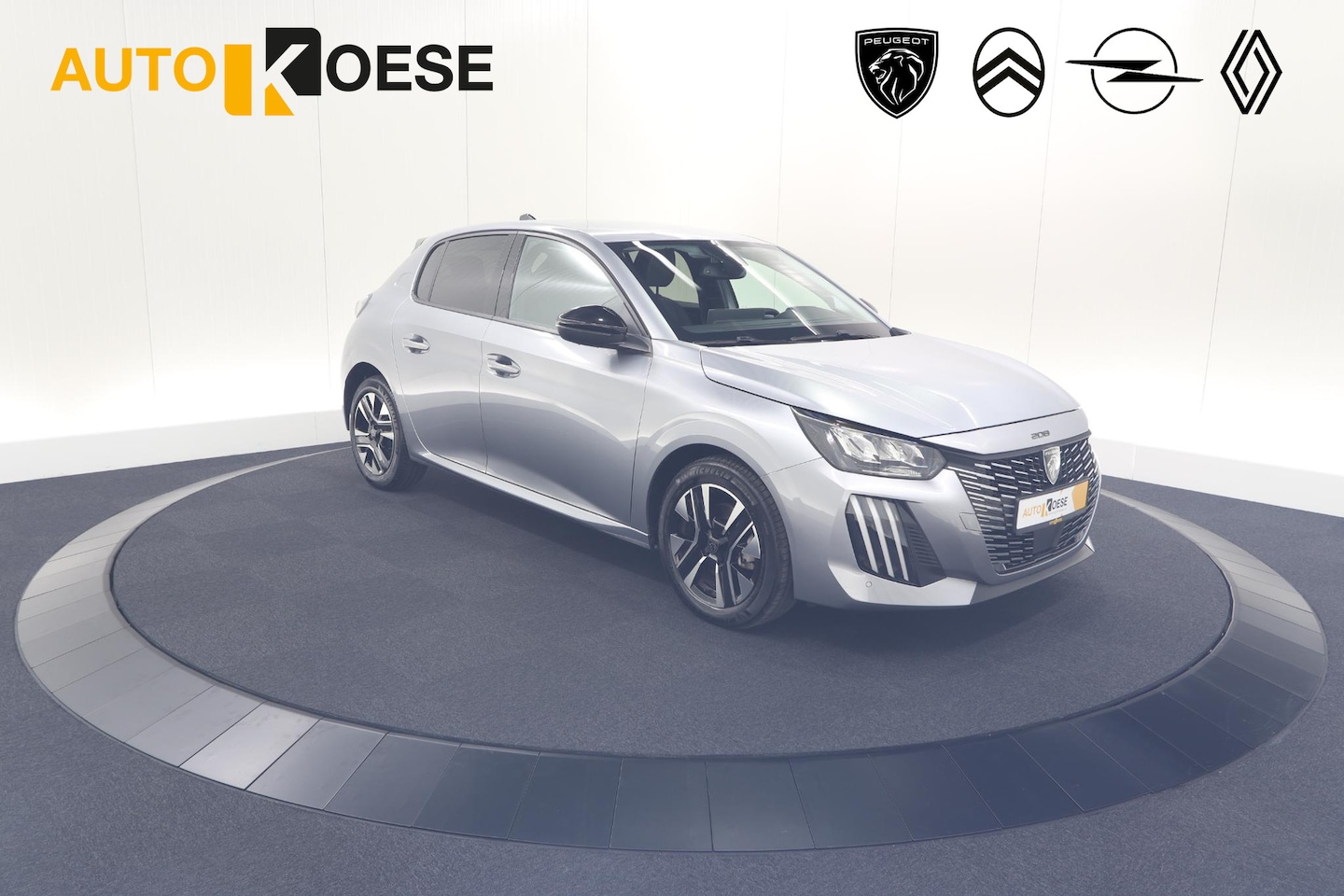 Peugeot 208 - PureTech 100 Allure | Apple Carplay | Parkeersensoren | Climate Control - AutoWereld.nl
