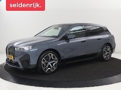 BMW iX - xDrive40 High Executive 77 kWh | SOH 95, 9% | Panoramadak | Laserlicht | Harman/Kardon | 3
