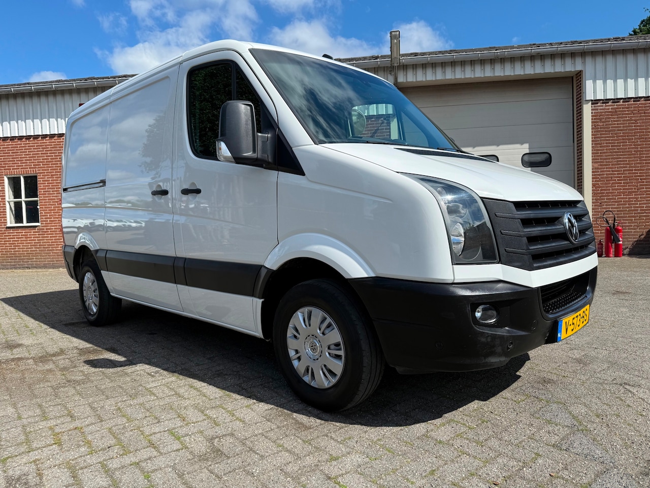 Volkswagen Crafter - 28 2.0 TDI L1H1 airco cruise euro 6 MARGE - AutoWereld.nl