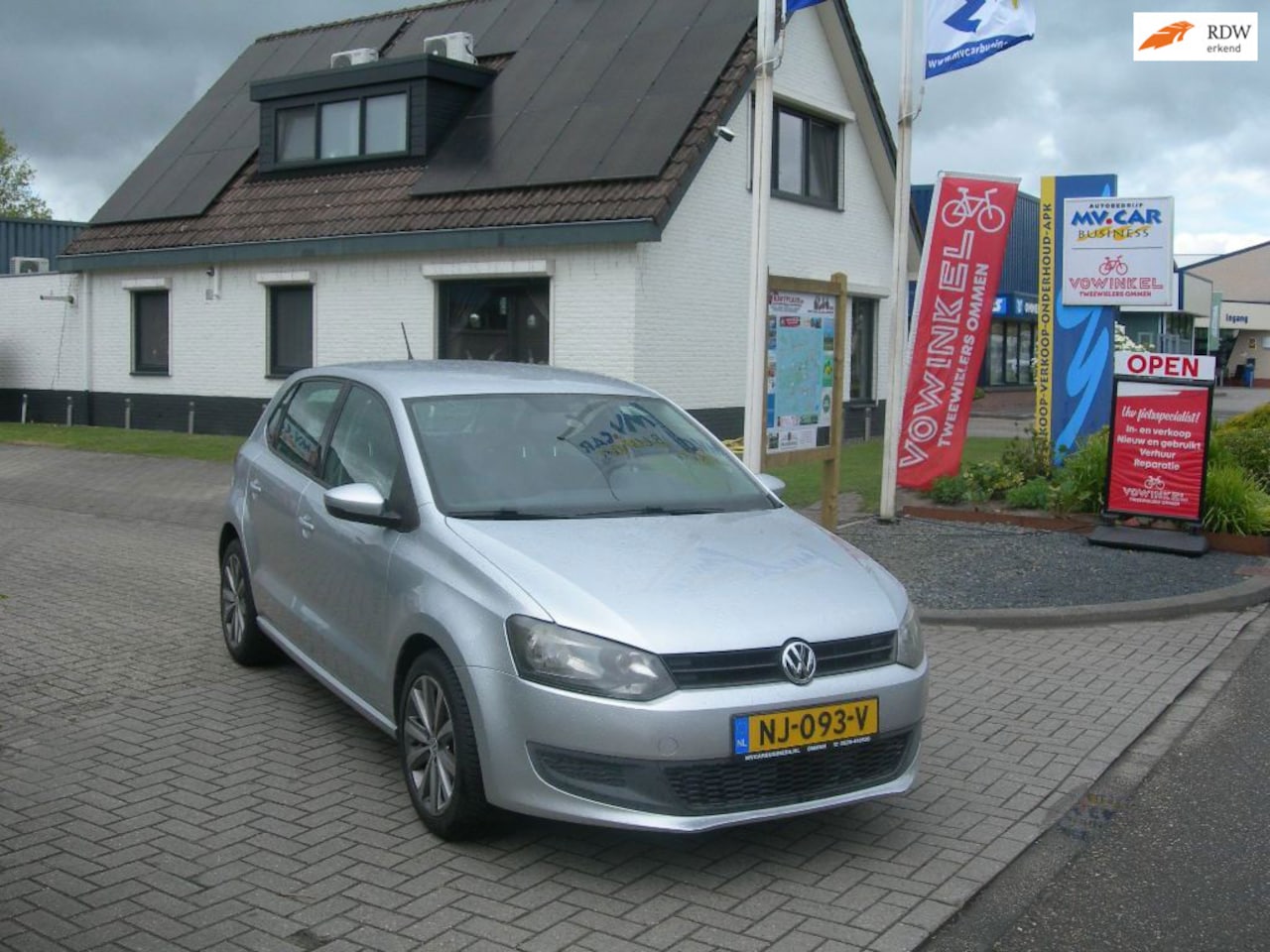Volkswagen Polo - 1.2 Easyline met airco - AutoWereld.nl