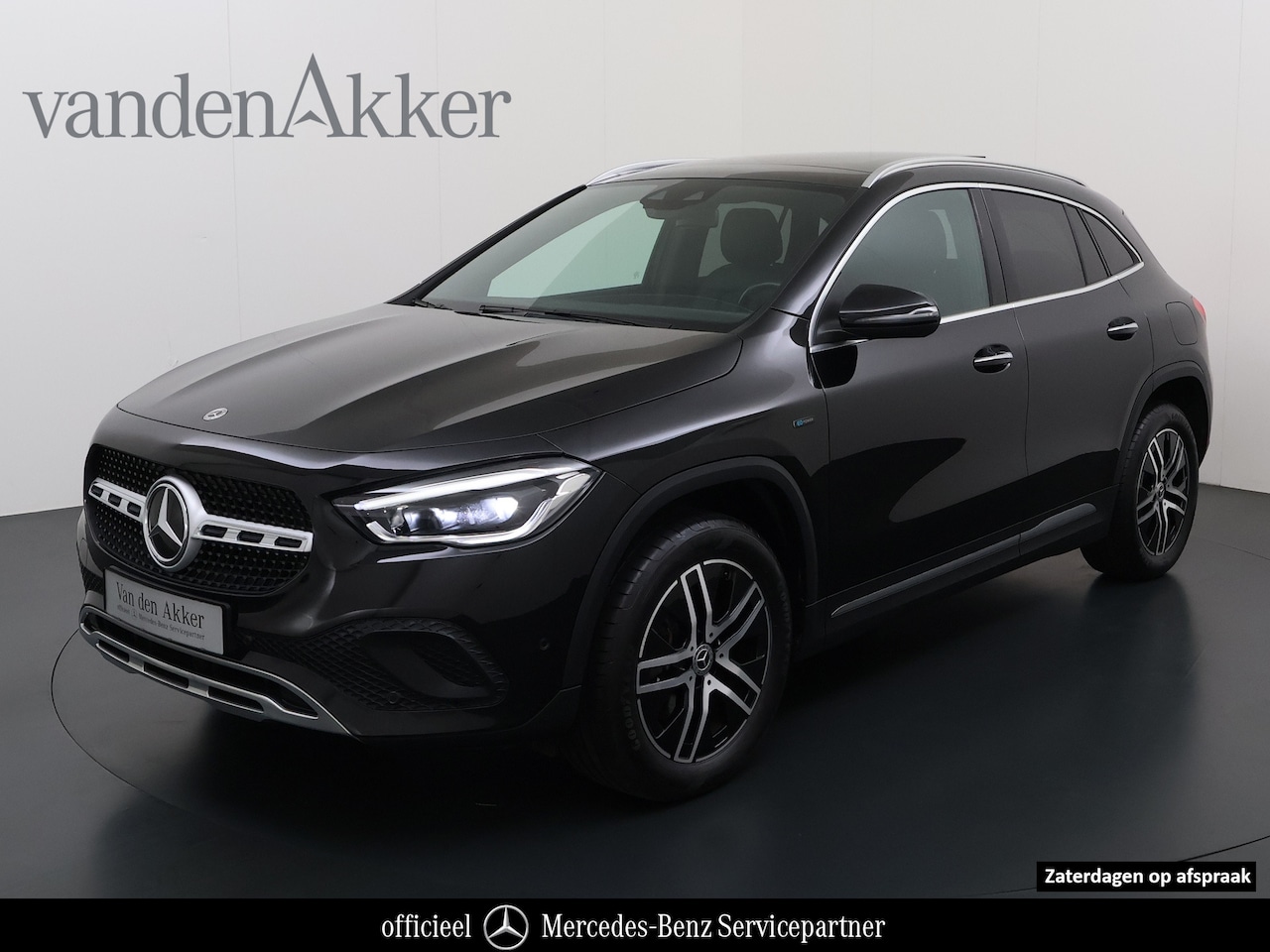 Mercedes-Benz GLA-Klasse - 250e // Panoramadak // Memory // MultiBeam LED // Carplay // Keyless // Augmented Reality - AutoWereld.nl