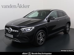 Mercedes-Benz GLA-Klasse - 250e Luxury // SoH 98% // Panoramadak // Memory // MultiBeam LED // Carplay // Keyless //
