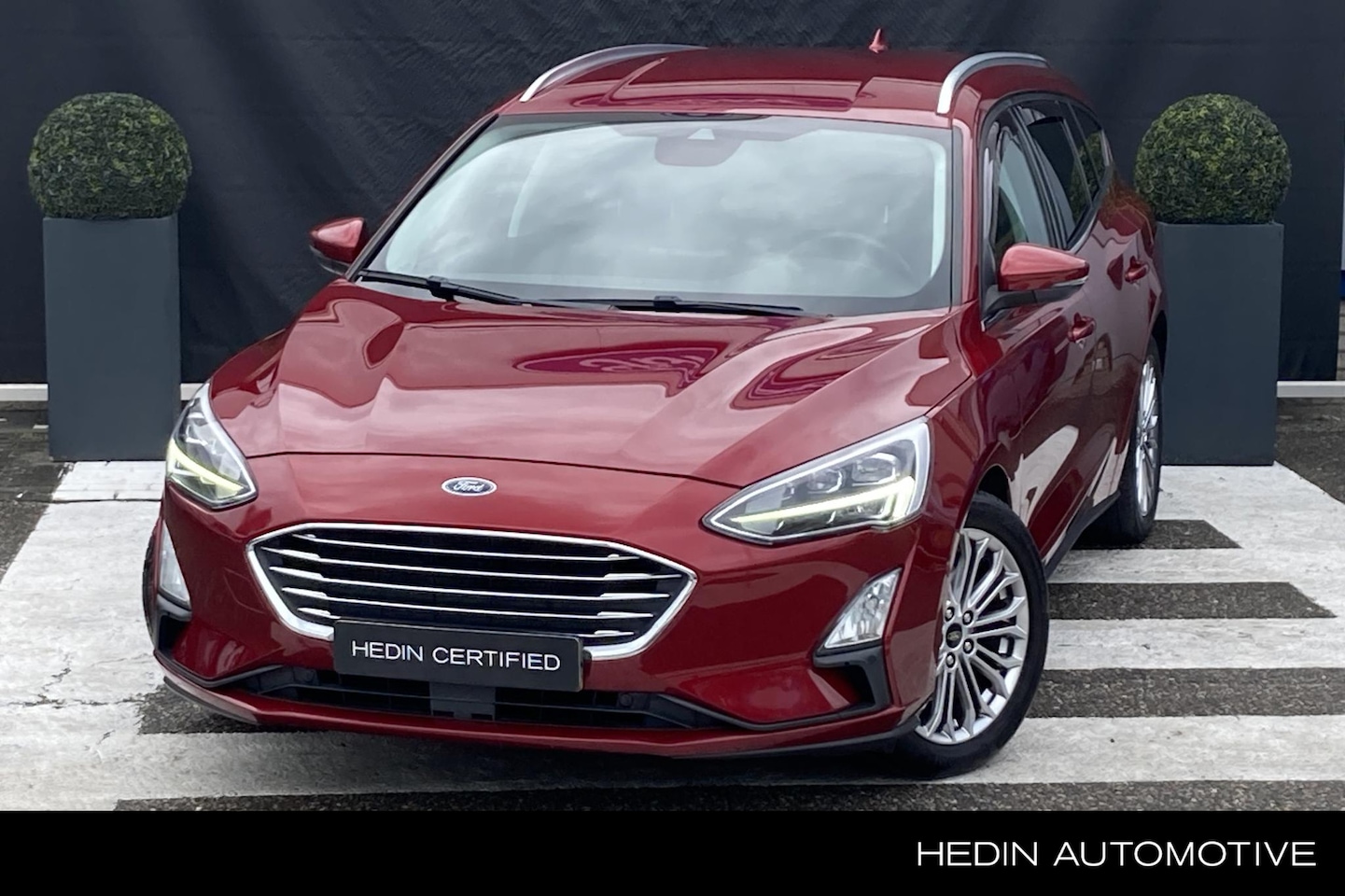 Ford Focus Wagon - 1.0 EcoBoost Titanium Business | Winterpack | Elektrische achterklep | B&O - AutoWereld.nl