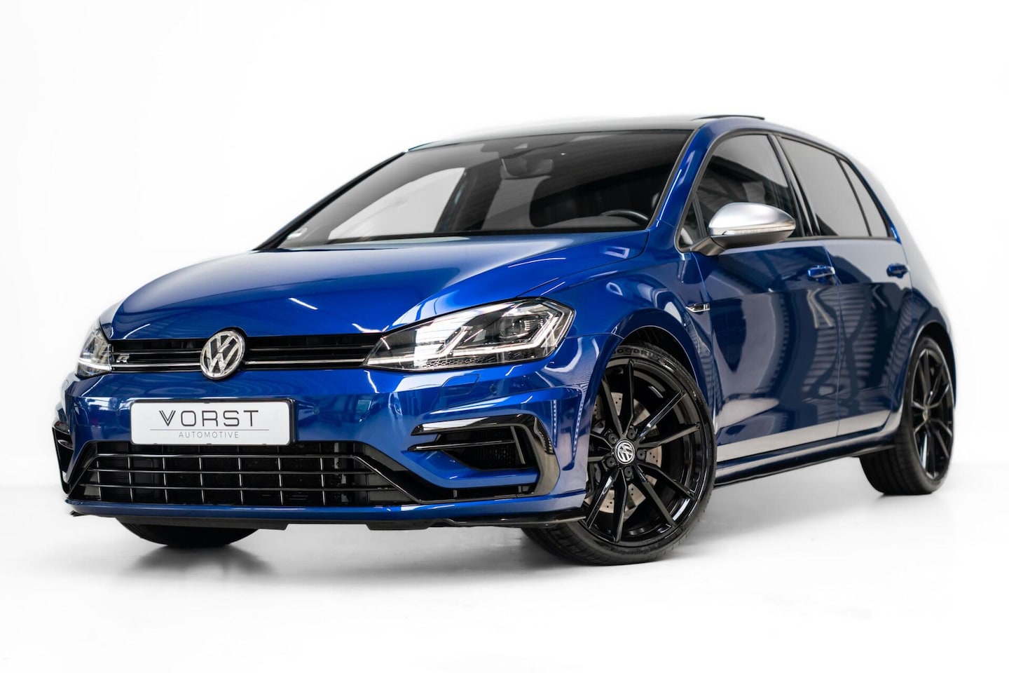 Volkswagen Golf - 2.0 TSI 4Motion R Performance Pano Akra DCC - AutoWereld.nl