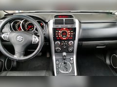 Suzuki Grand Vitara - 2.0-16V High Executive