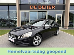Volvo S60 - 1.6 T3 R-Design Leer I Navi I Trekhaak