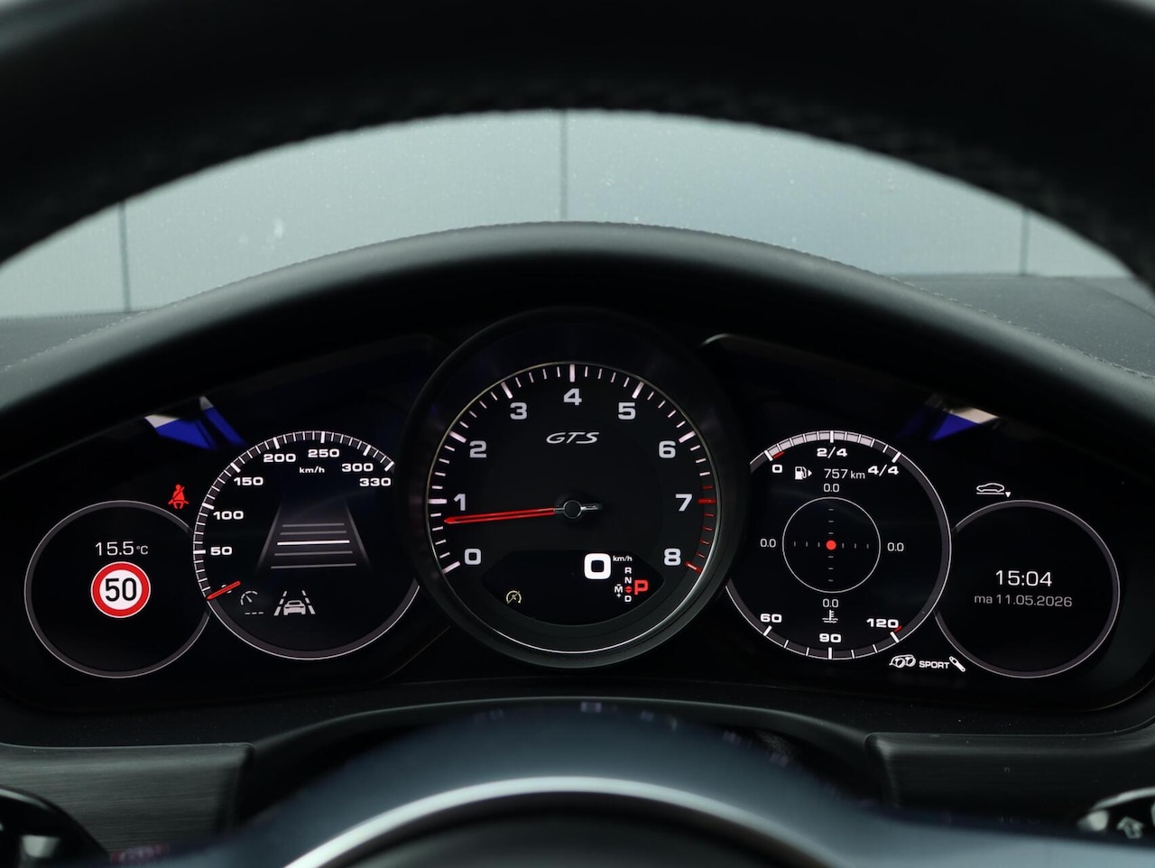 Porsche Panamera Sport Turismo - 4.0 GTS|Sport Chrono|Pano|Luchtvering - AutoWereld.nl
